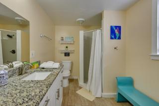 Updated Studio 1 Mi to Dtwn NPR and Cotee River! - 2