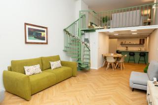 Prague City Center 99m2 Andel Family Apartment for 6 Bath and Shower Self Check in - 9