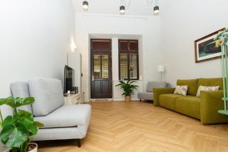 Prague City Center 99m2 Andel Family Apartment for 6 Bath and Shower Self Check in - 5