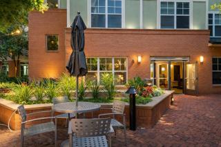 The Manor - Alexandria - 2