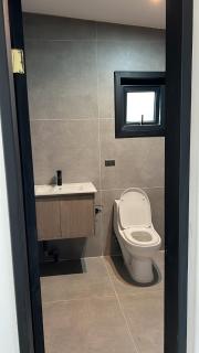 Increíble casa con vista al lago - 9