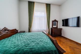 Casa Doseanu , Stern Palace Oradea - 2