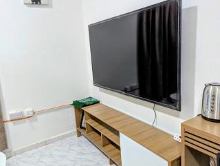 Fully Private Furnished Deluxe Studio Near Avenues Mall - 0