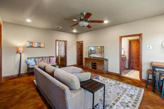 Lakefront 3BR Retreat with Dock, Kayaks and Fire Pit - 1