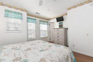 Just Steps to the Boardwalk from this 3 Bedroom Townhome! - 2
