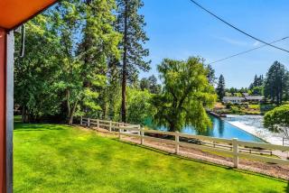 Romantic Riverfront Studio in Downtown Bend - 6