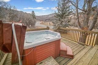 Spacious Park City Retreat with Private Hot Tub - 8