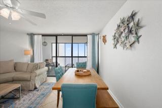 Beautiful Ocean Views From Your Balcony! - 7