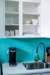 J & B Studio Apartment - 2