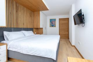 City Hall Apartment - 3