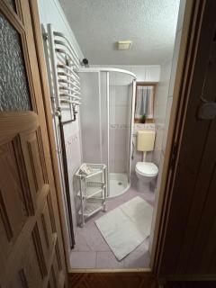 Cichowiańska Chałupa przy stoku z widokiem na GÓRY I SKY WALK - 2