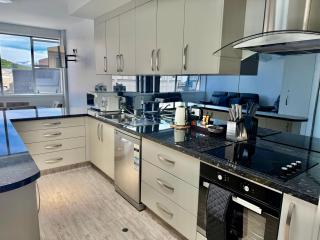 Modern Apartment in the heart of town - 9