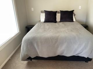 Roberts Street Central - 1