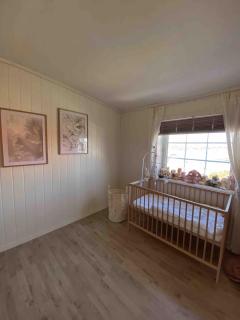 Charming 1920s House - 8