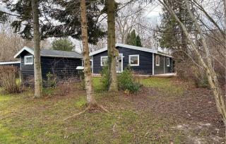 Beautiful Home In Dronningmølle With Wifi - 0