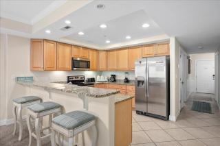Beautiful 3 Bedroom Sunset Beach Condo with Outdoor Pool! - 1