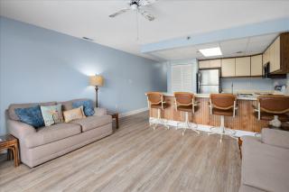 Spacious and Beautiful 1 Bedroom Condo in North OC with Outdoor Pool! - 6