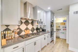 Upscale FIFA World Cup 2026 Home Base - 2