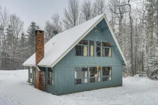 Ski, Hike and More! Year-Round Retreat in West Dover - 0