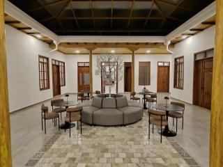 Hotel Plaza San Sebastian - 6