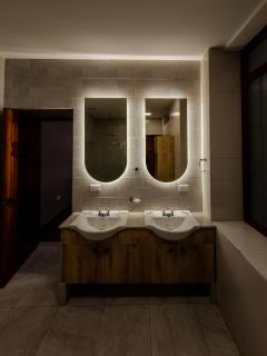 Hotel Plaza San Sebastian - 5