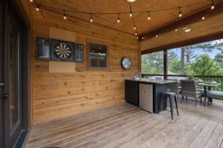 Eagle Hollow Hot Tub-Arcade-Foosball-Fire Pit - 5