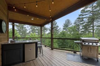 Eagle Hollow Hot Tub-Arcade-Foosball-Fire Pit - 3