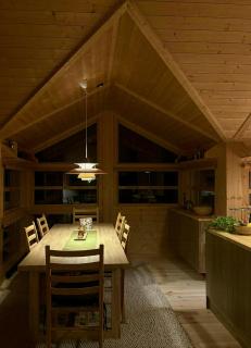 Ål Cabin With Views Of Marshland And Mountains - 1