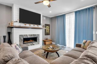 212 Sheridan - 6
