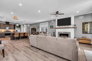 212 Sheridan - 1