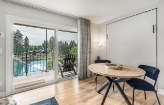 Steps to the Deschutes 10 Minute walk to Downtown - 2