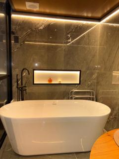 Flat Pé na areia com Banheira Privativa - 9