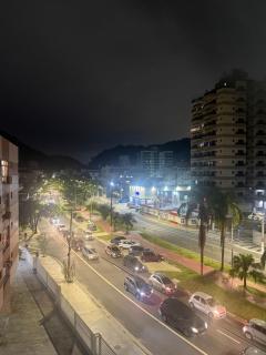 Pé no mar Guarujá 2 quartos - 1