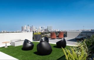 Studio|near Business & Med District|Pool,Gym, BBQ - 3