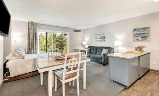 Riverfront Condo-No Better Place in Bend - 9