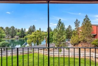 Riverfront Condo-No Better Place in Bend - 5