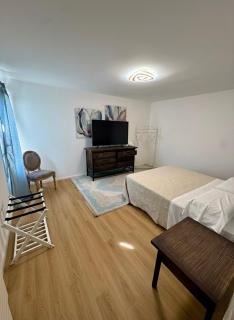 Ai Portici Guest House - 2