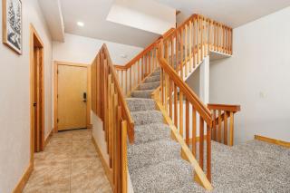 Sierra Pines- Family friendly Game Room & Fire Pit - 5