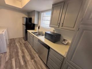 2 or 3 Bedroom Walk to Strip MGM Casino Shop Club - 5