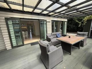Sky Stars Serene Haven Villa at Mt Eden - 2