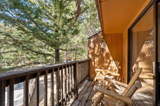 Wilderness Hideaway-Across from the pool & spa - 7