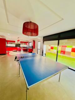 Waterfront Villa & Private Pool 12 km from the Stadium - 7