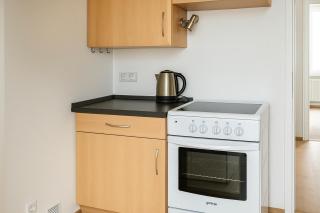 Cosy Central Charming Apartment - 3