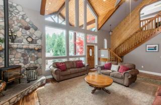 Handels Pride- Family friendly Game Room & Views - 4