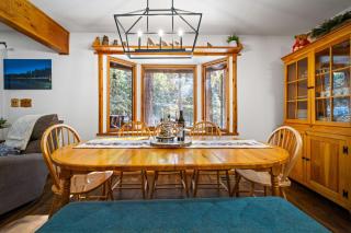 Nana & Papas-Family Friendly in East Village - 9