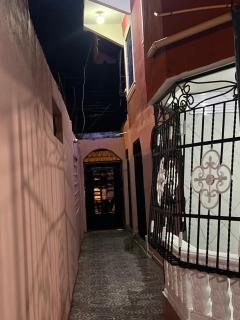 Moderna casa seca de la playa y de mi rent cars - 8