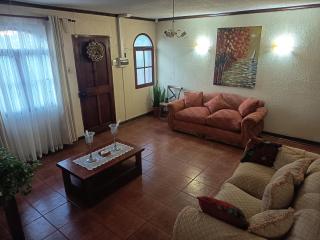 Alojamiento individual para pasajeros y turistas,centro de la serena - 3