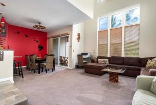 Townhouse with pool lanai & hot tub - 1