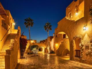 Mövenpick Resort & Spa Dead Sea - 1