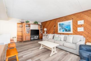 3 Bedroom Ocean Front Condo in Highly Desired Quay - 7